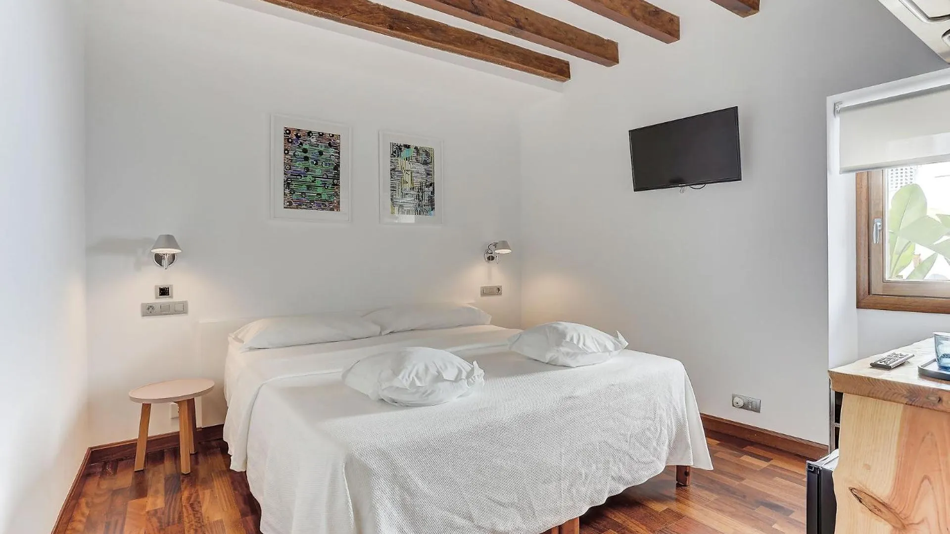Desbrull Bed & Breakfast Pollenca 3*,
